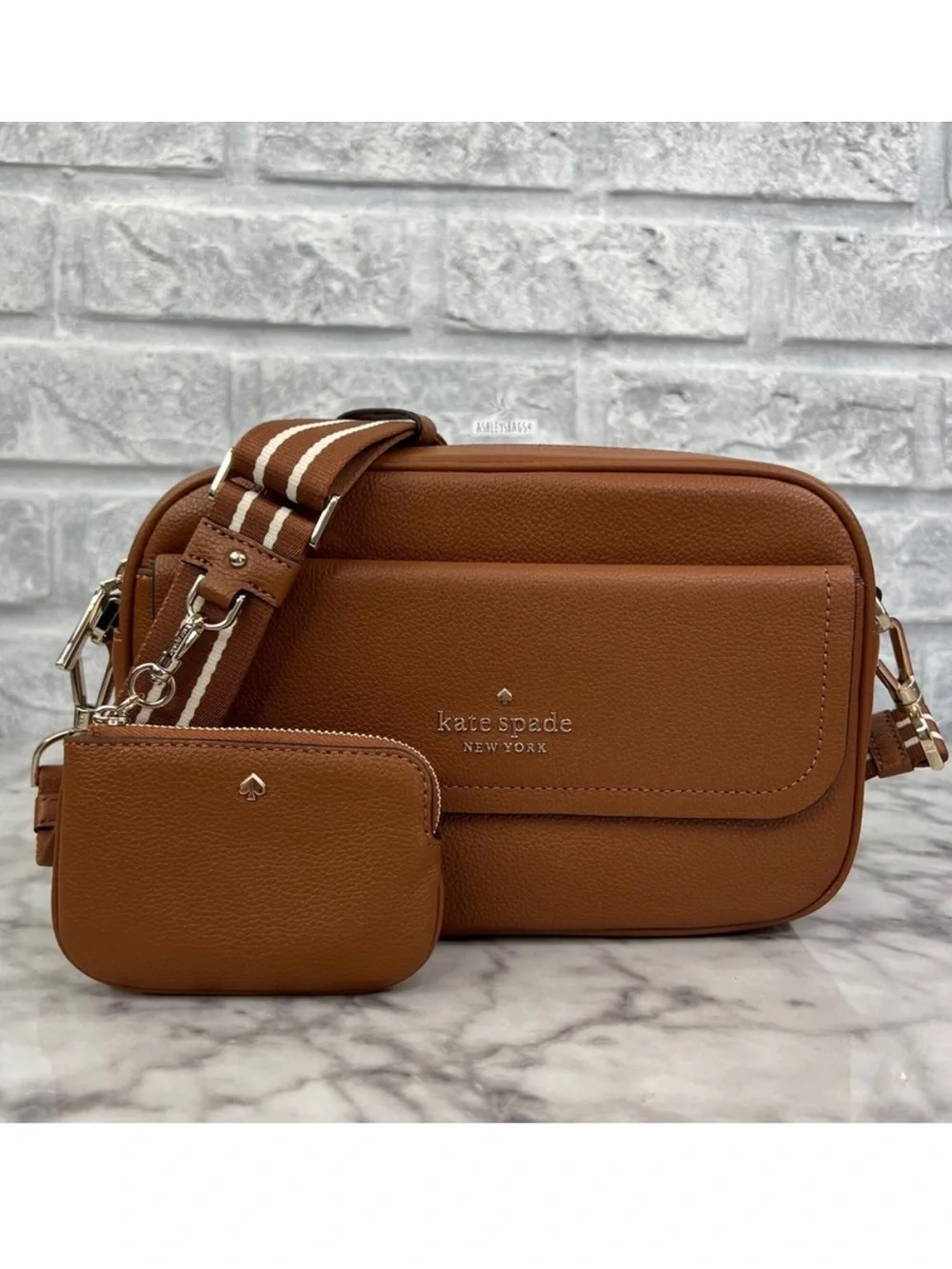 Kate Spade Rosie pebble Leather Crossbody camera bag and coin pouch NWOT